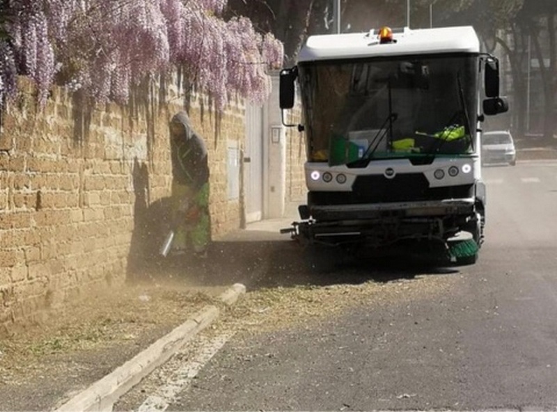Spazzamento_meccanizzato.jpg