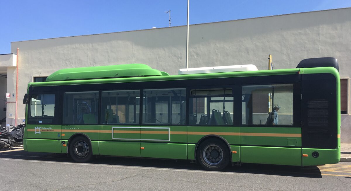 BUS_VERDE-1.jpg